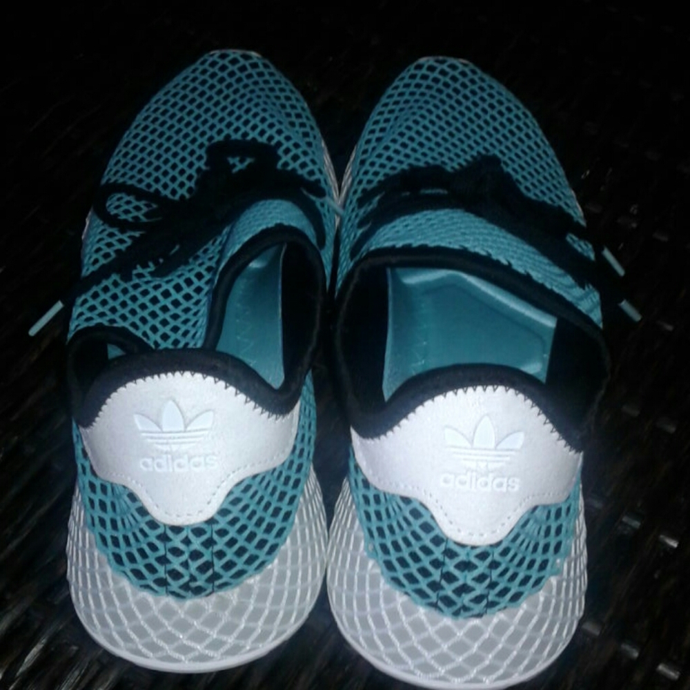 NEW ADIDAS DEERUPT x Parley - Picture 3 of 5